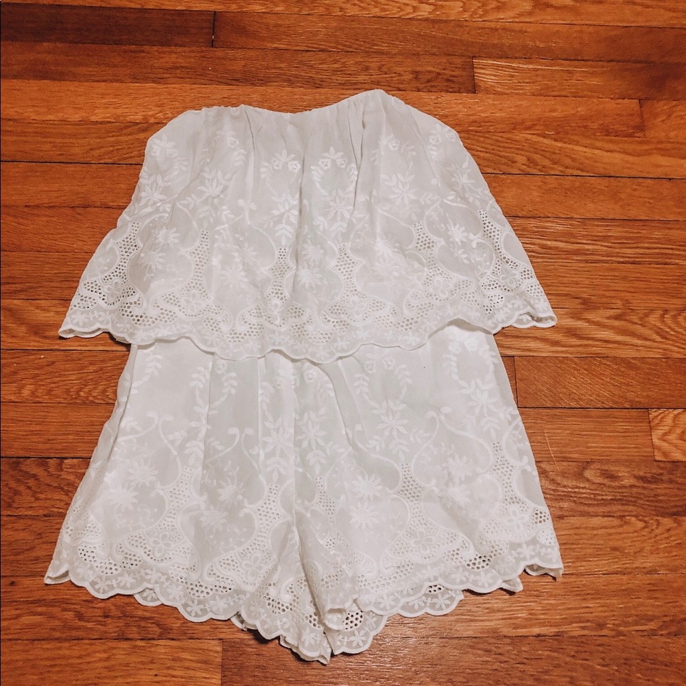 White strapless romper. SZ SM - NWT